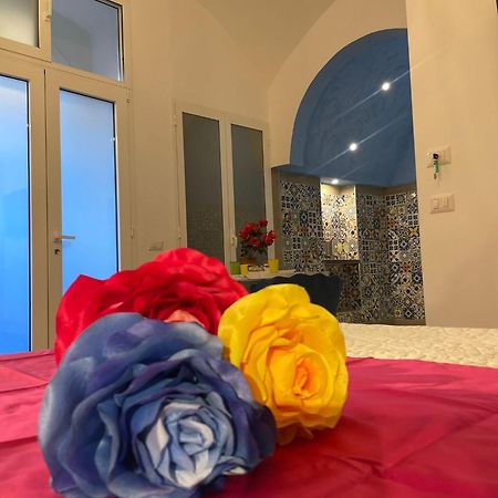 San Nicola Suite & Mini Apartment ソレント エクステリア 写真