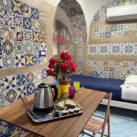 San Nicola Suite & Mini Apartment ソレント エクステリア 写真