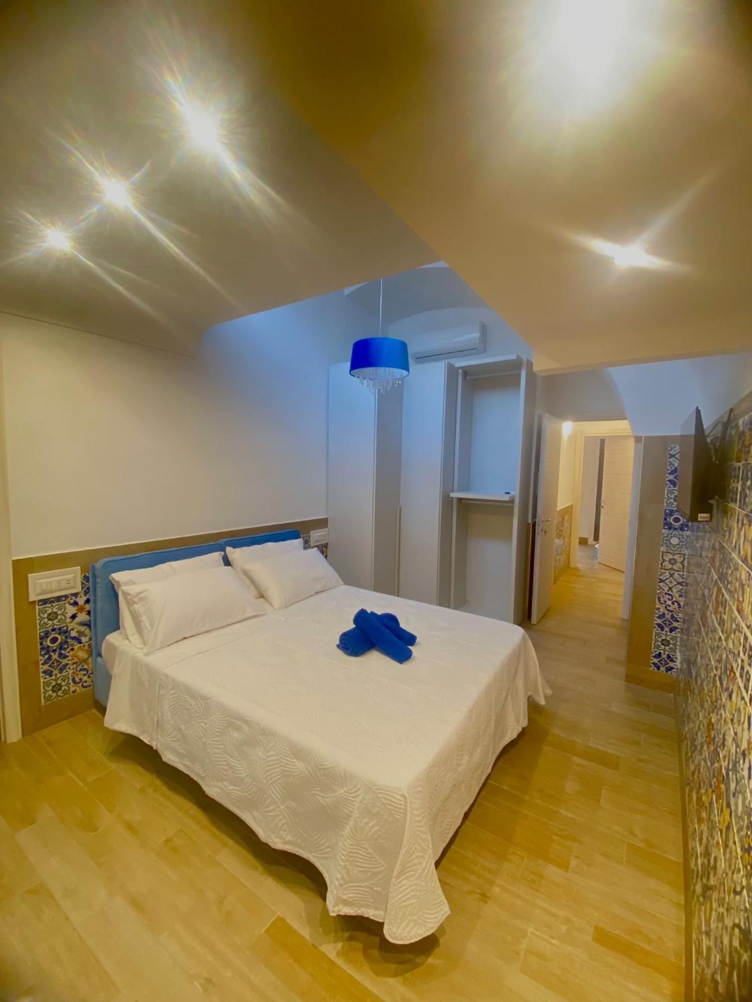 San Nicola Suite & Mini Apartment ソレント エクステリア 写真