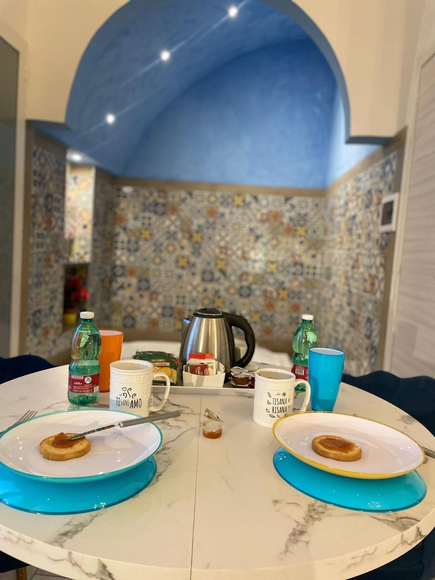 San Nicola Suite & Mini Apartment ソレント エクステリア 写真