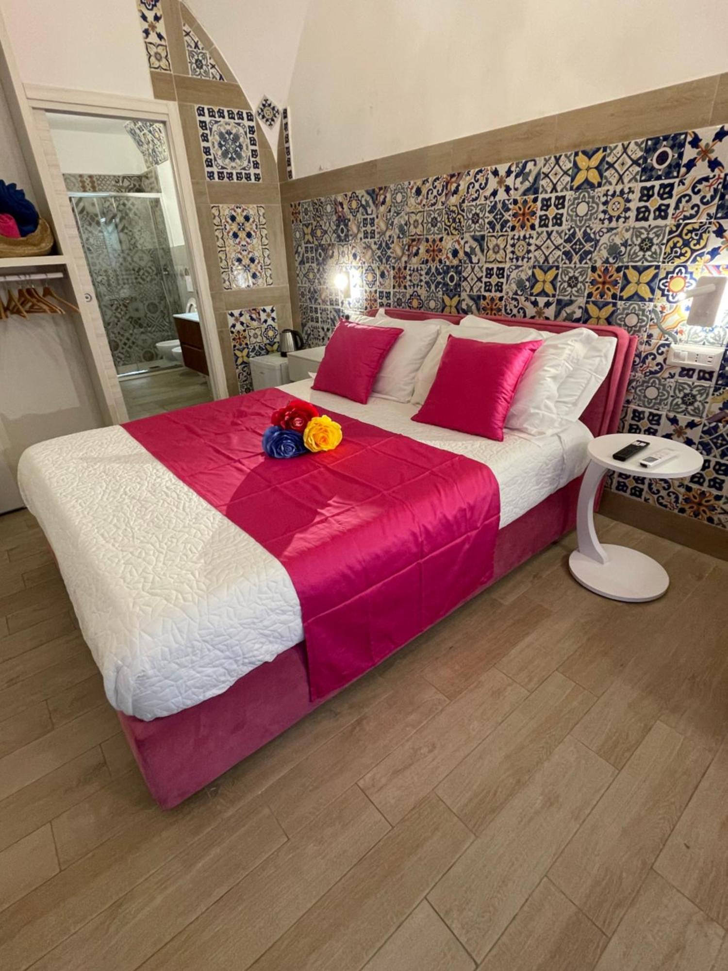 San Nicola Suite & Mini Apartment ソレント エクステリア 写真